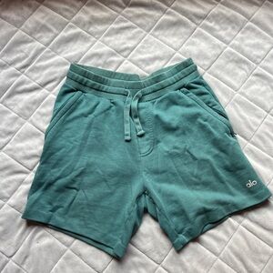ALO Yoga Men's Teal Athletic Shorts
